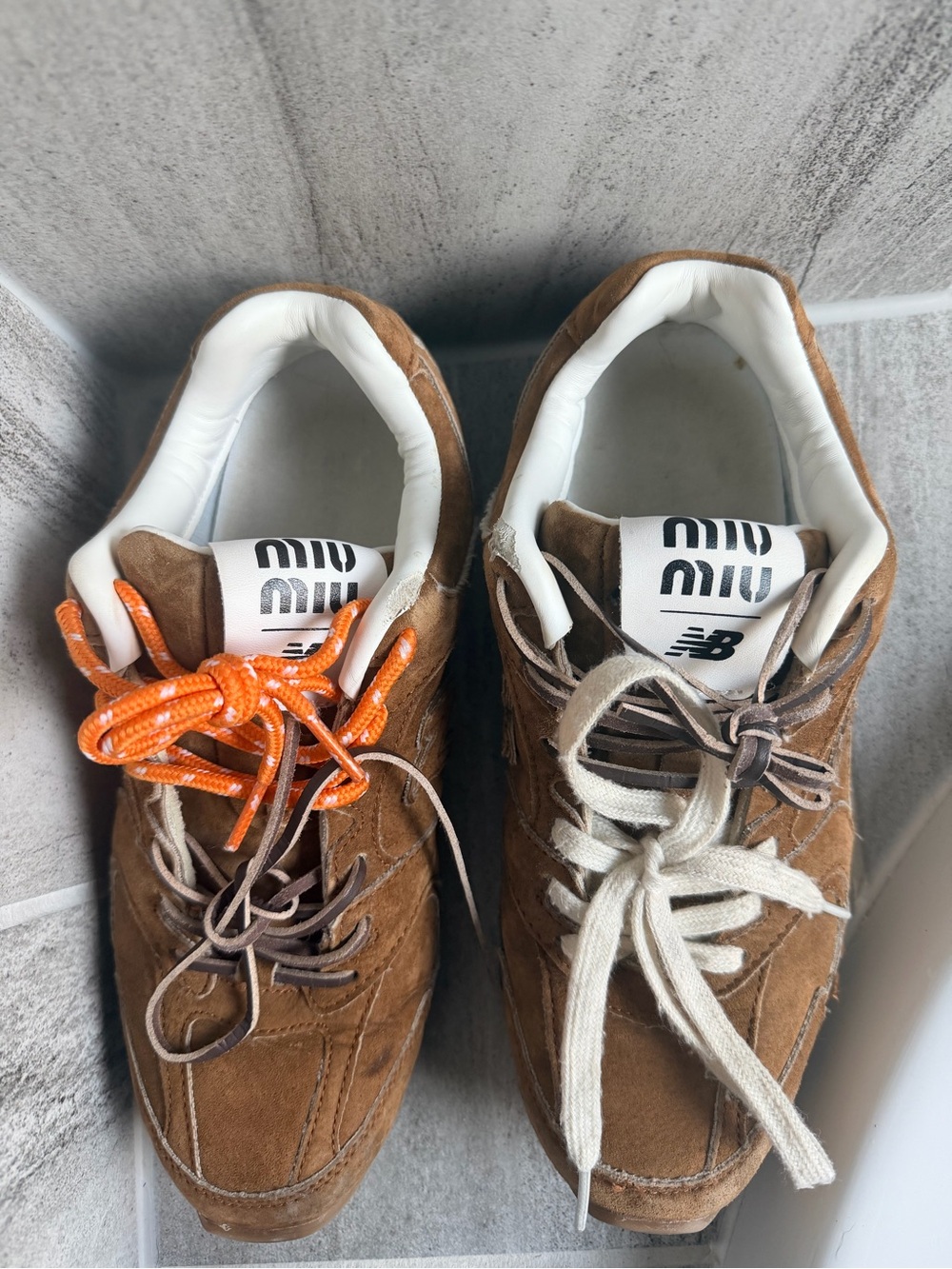 New Balance Brown Suede Men's Sneakers with Dual Lace Styles
